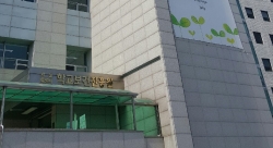 서울시교육청이 내년 3월 1일자로 급식운영업무를 산하기구인 서울 학교보건진흥원으로 이관하기로 했다.