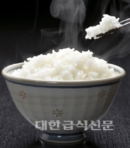 쌀밥 열량 반으로 줄일 수 있다