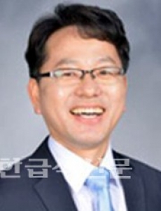 김문수 교육위원장 '조희연 교육감 1심 판결 유감'