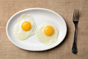 계란 흰자와 노른자, 영양에 차이는 뭘까?