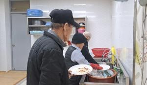 양평군 '행복한 밥상' 소통 역할 톡톡